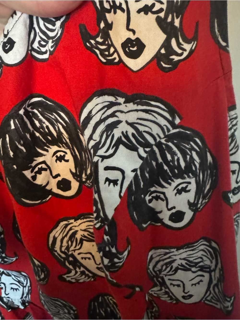 Retrolicious “I’m Wiggin’ Out” Plus Size Dress - Picture 5 of 8
